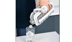 Силіконова форма для заморожування льоду (пляшка) на 17 кульок